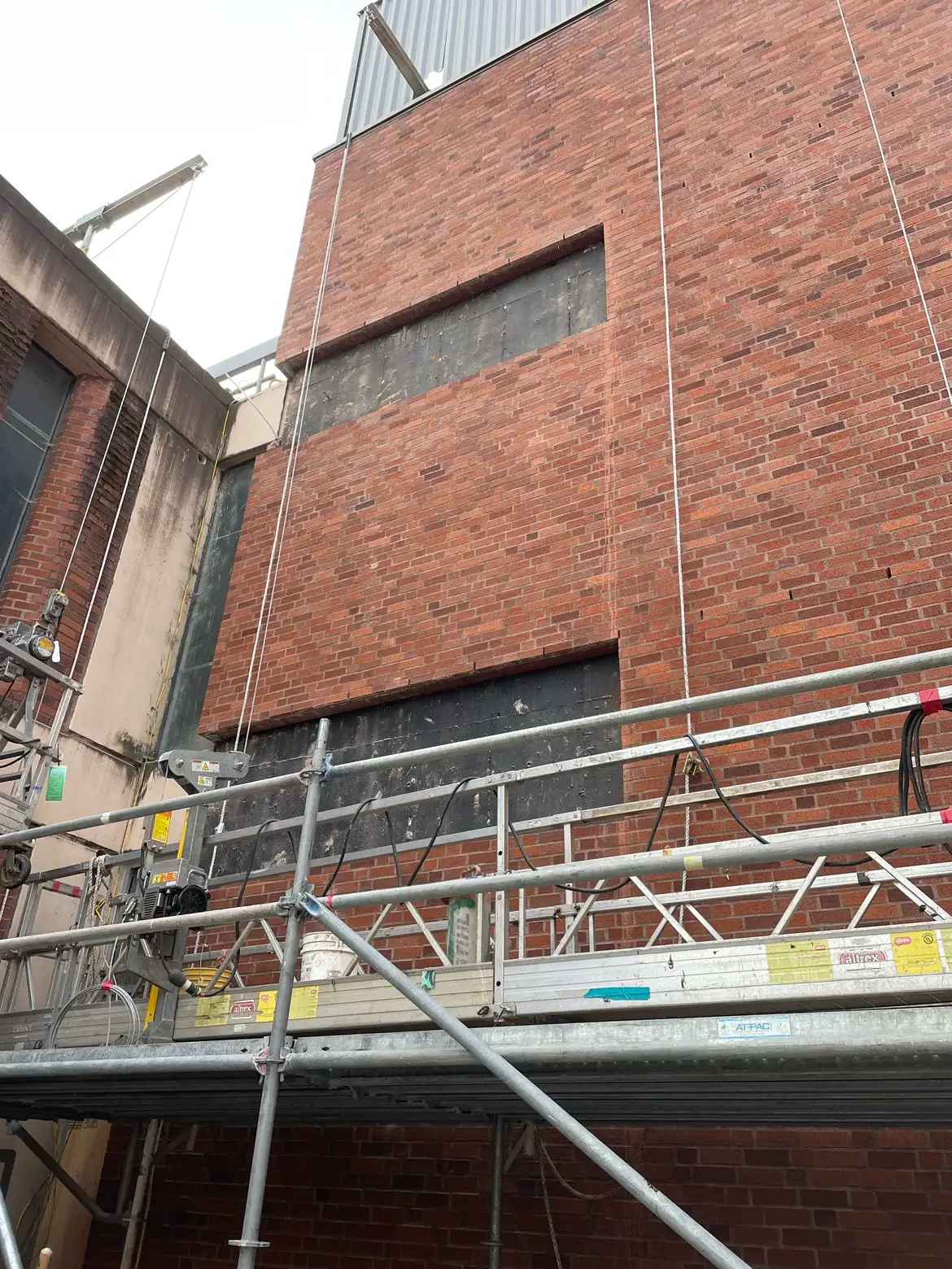 University of Oregon Huestis Hall brick restoration